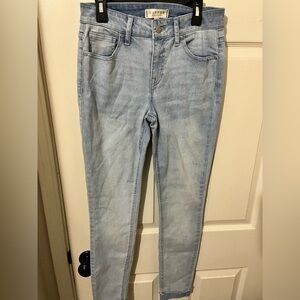 Harper Heritage Light Wash Jeans Size 25